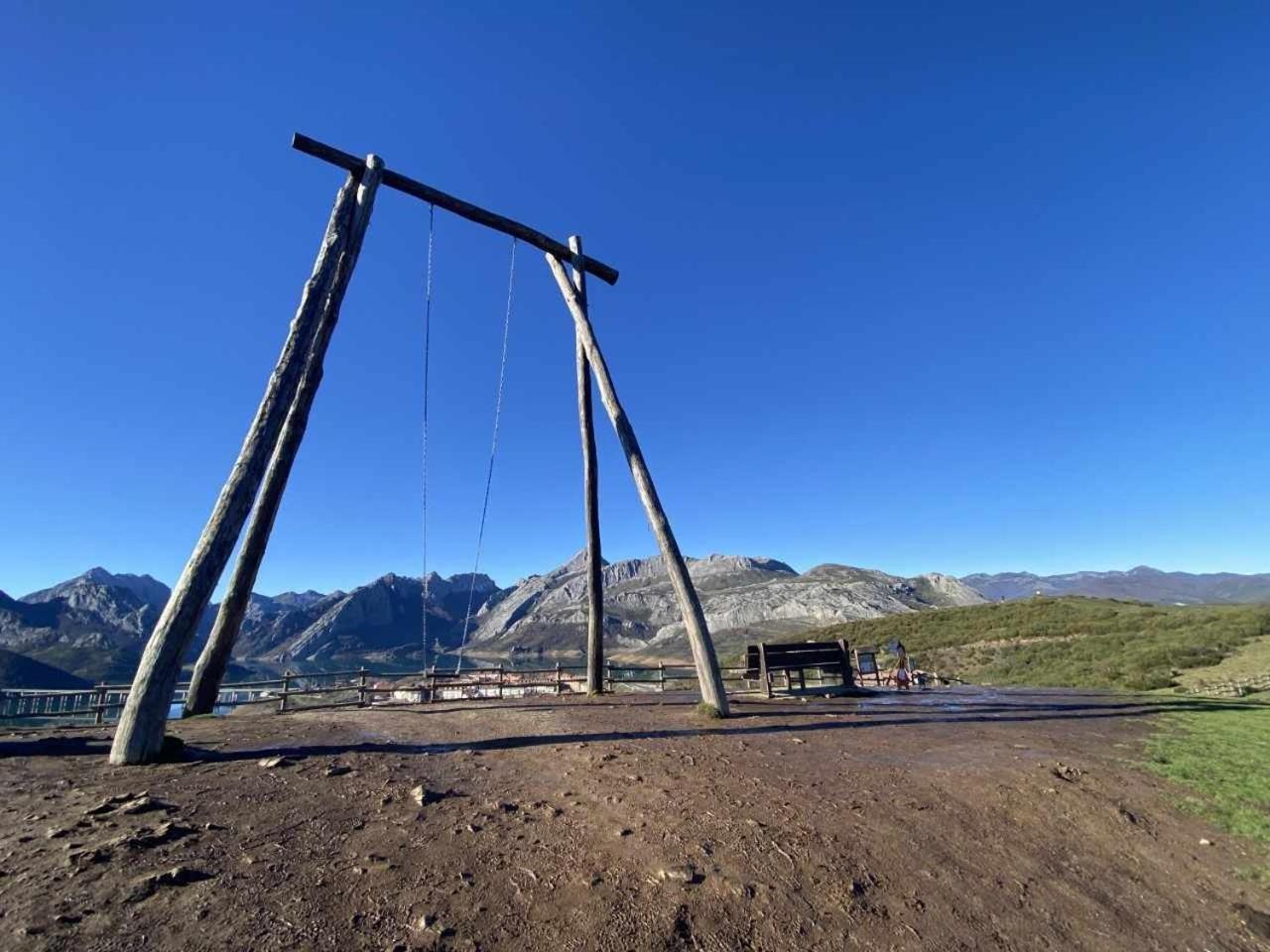 Mirador Solasierra Vistas A La Montana Y Pantano Riaño Eksteriør bilde